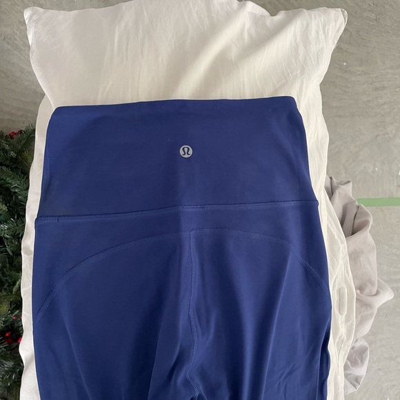 LULULEMON FLARE LEGGINGS Royal Blue - Picture 11 of 11